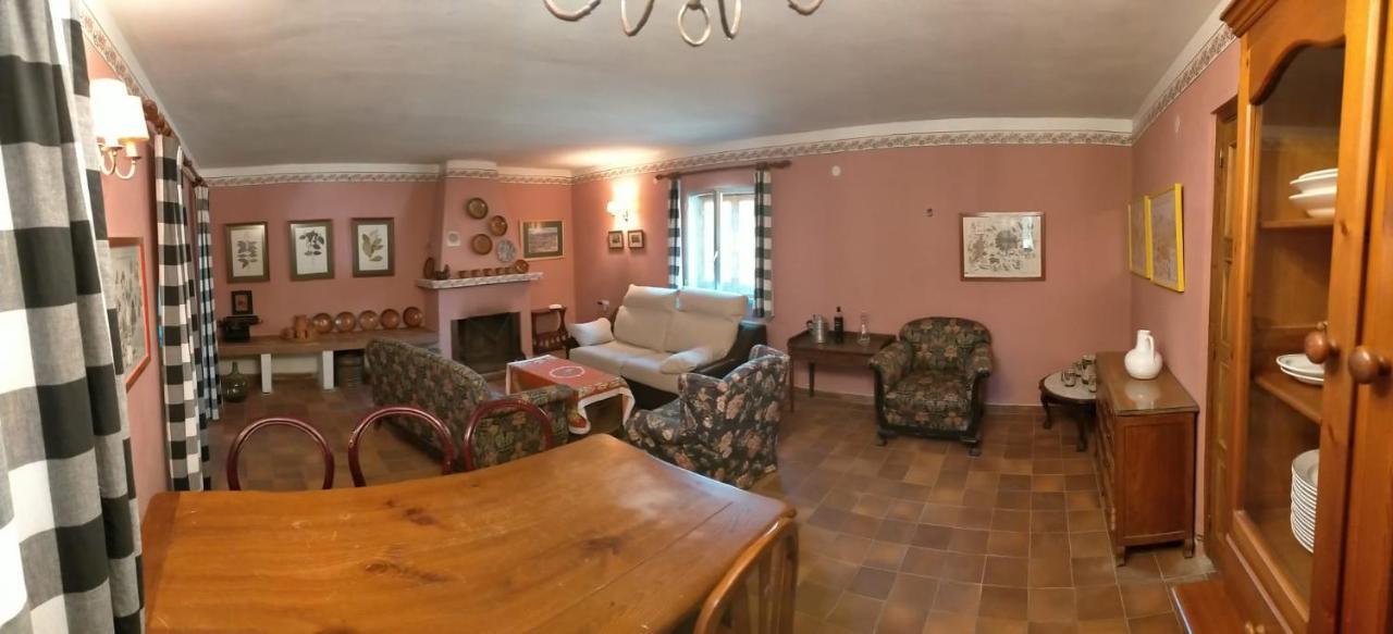 La Casa Del Ingles - Robledillo De La Jara Robledillo de la Jara Exterior foto